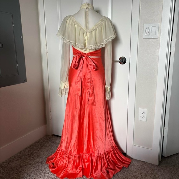 Vintage prairie dress orange & cream white maxi dress ruffles 70s - Picture 3 of 8